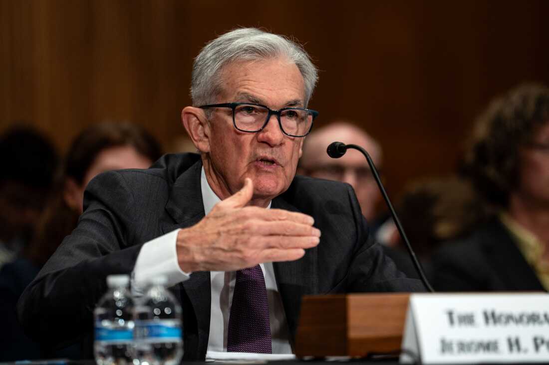 美联储主席杰罗姆·鲍威尔（Jerome Powell）于2025年6月25日在华盛顿特区的参议院委员会作证。