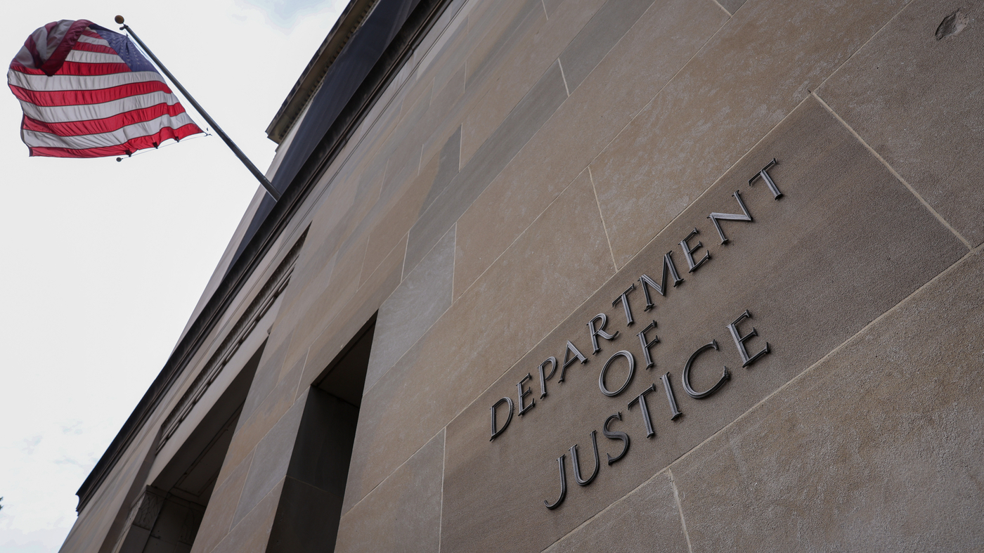 今年解雇数百名员工如何改变了司法部