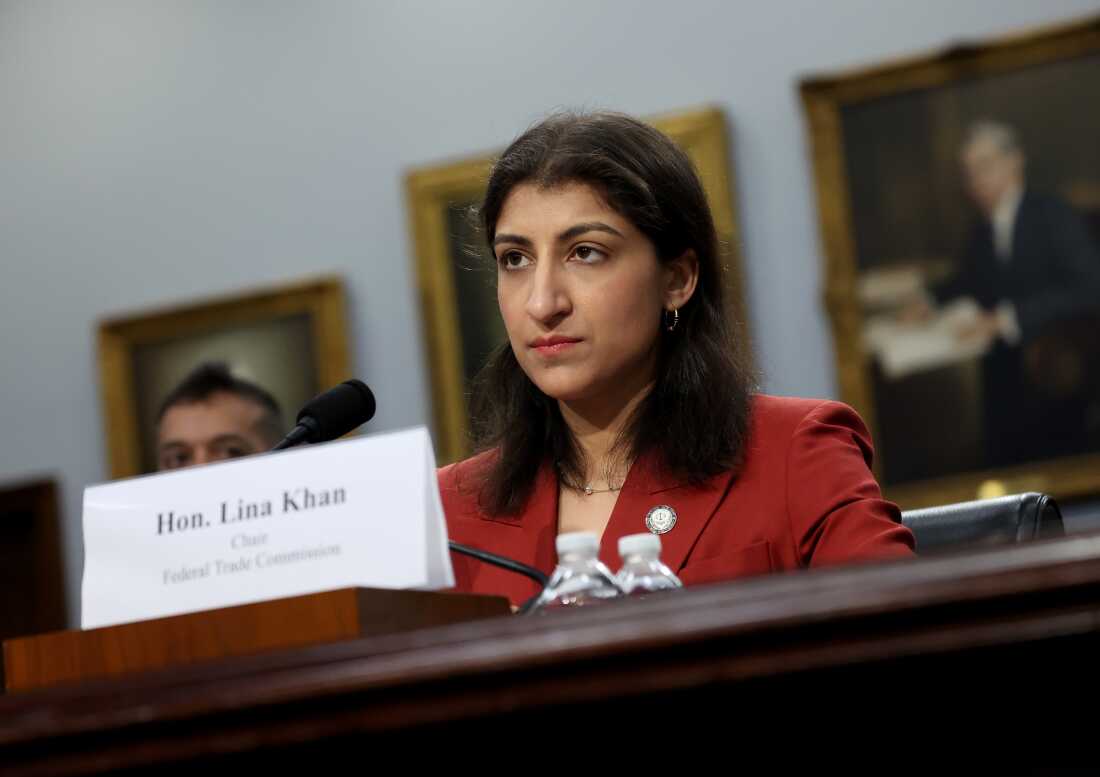 拜登总统领导的联邦贸易委员会主席莉娜·汗（Lina Khan）于2024年5月15日在华盛顿特区在国会山作证