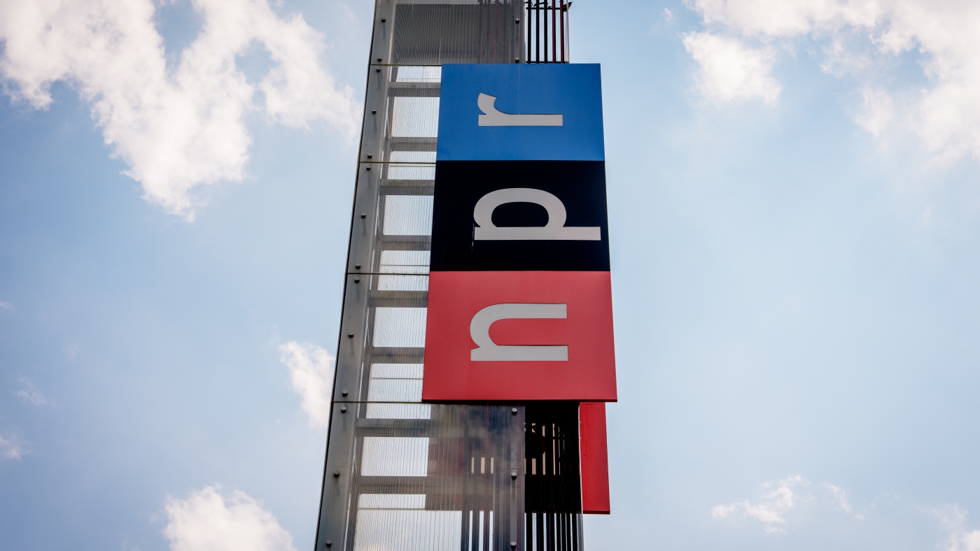 NPR和公共广播冲突的公司随着联邦资金下降