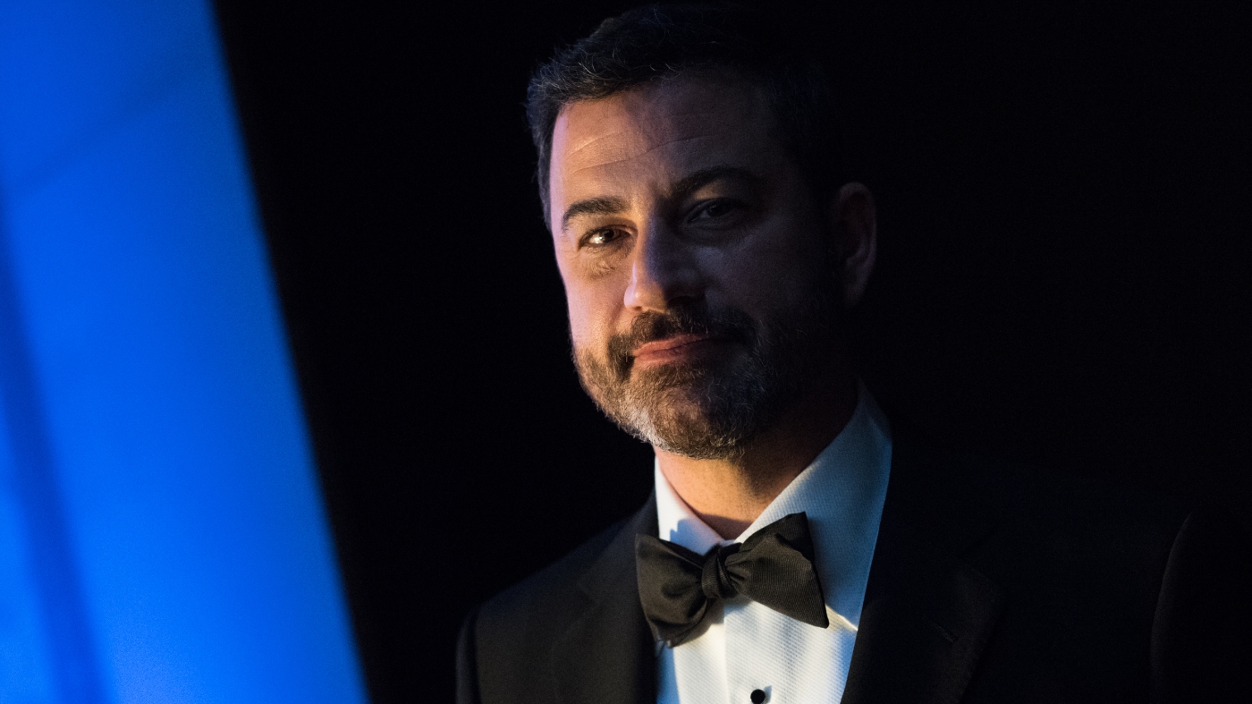 '我们都是吉米·金梅尔（Jimmy Kimmel）：深夜主持人对金梅尔的停赛有何评论
