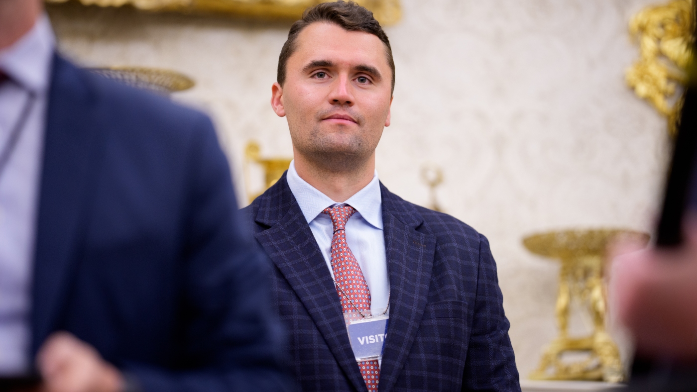 特朗普盟友和年轻保守派的声音查理·柯克（Charlie Kirk）死于31岁