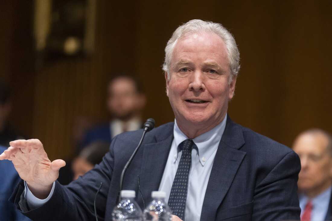 7 月 10 日星期四，马里兰州民主党参议员克里斯·范·霍伦 (Chris Van Hollen) 在华盛顿国会山参议院拨款委员会就商业、司法、科学、农业、农村发展、FDA、立法部门拨款法案和其他法案进行全面加价时发表讲话。