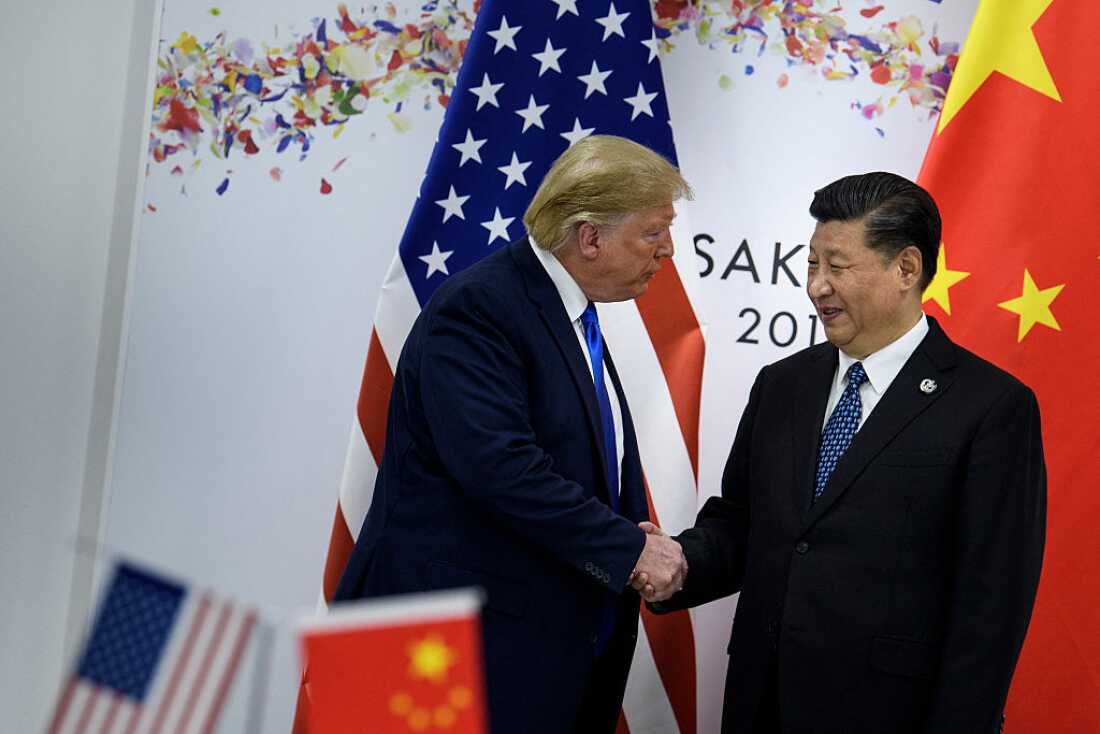2019 年 6 月，中国国家主席习近平在大阪 G20 峰会期间会见特朗普总统。
