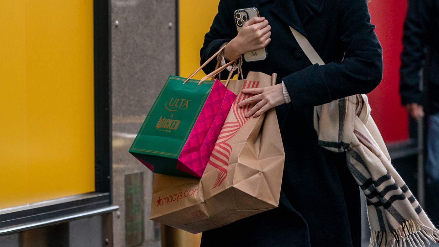 你的假期购物计划是什么？ NPR 希望收到您的来信