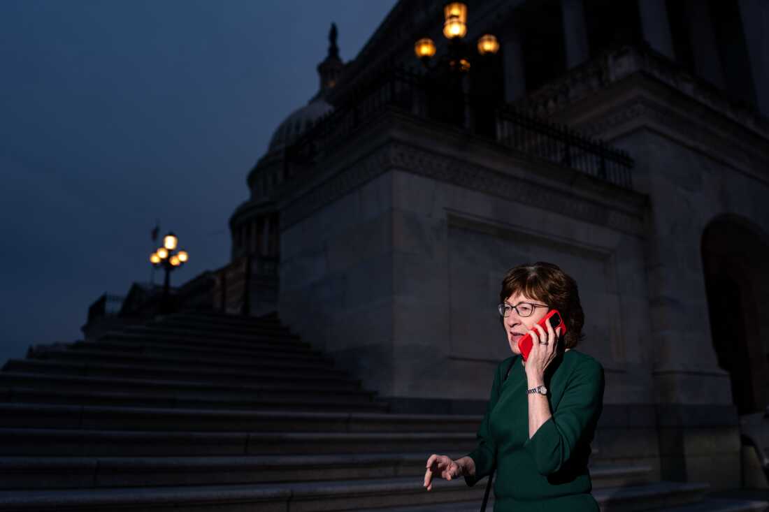 缅因州共和党参议员苏珊·柯林斯 (Susan Collins) 将于 9 月 30 日离开美国国会大厦。民主党人表示，柯林斯已经失去了作为拨款者的影响力，并攻击她为确认特朗普有争议的内阁人选而投票。