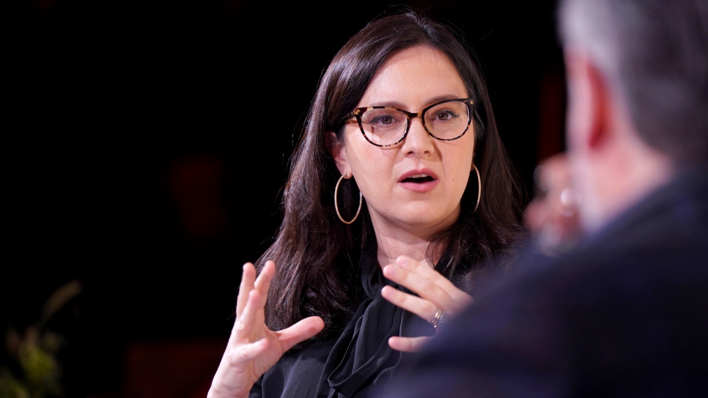 谁是巴里·魏斯（Bari Weiss）？ CBS新闻的新主编是传统媒体的声音批评家