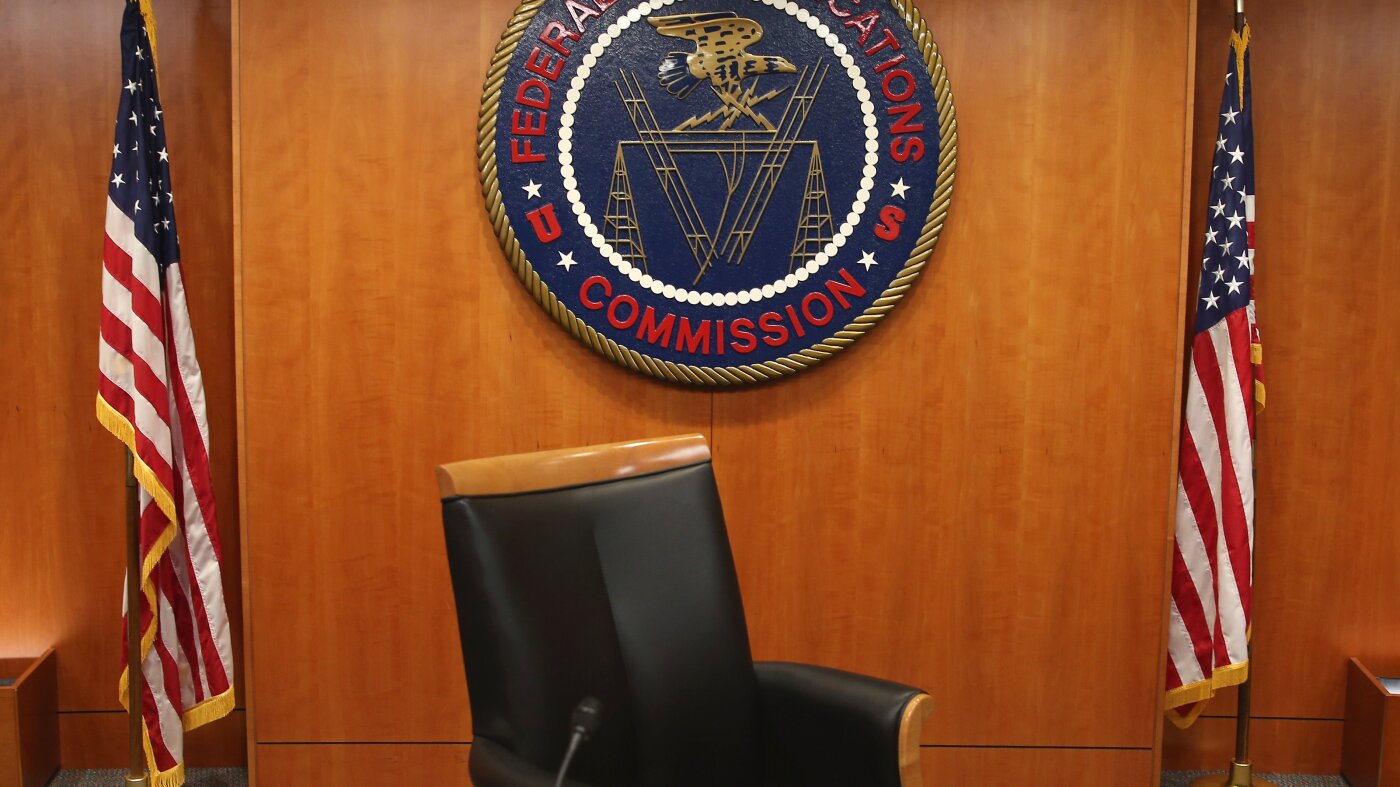 FCC 呼吁在 250 周年纪念日之际推出更多“爱国、亲美”节目