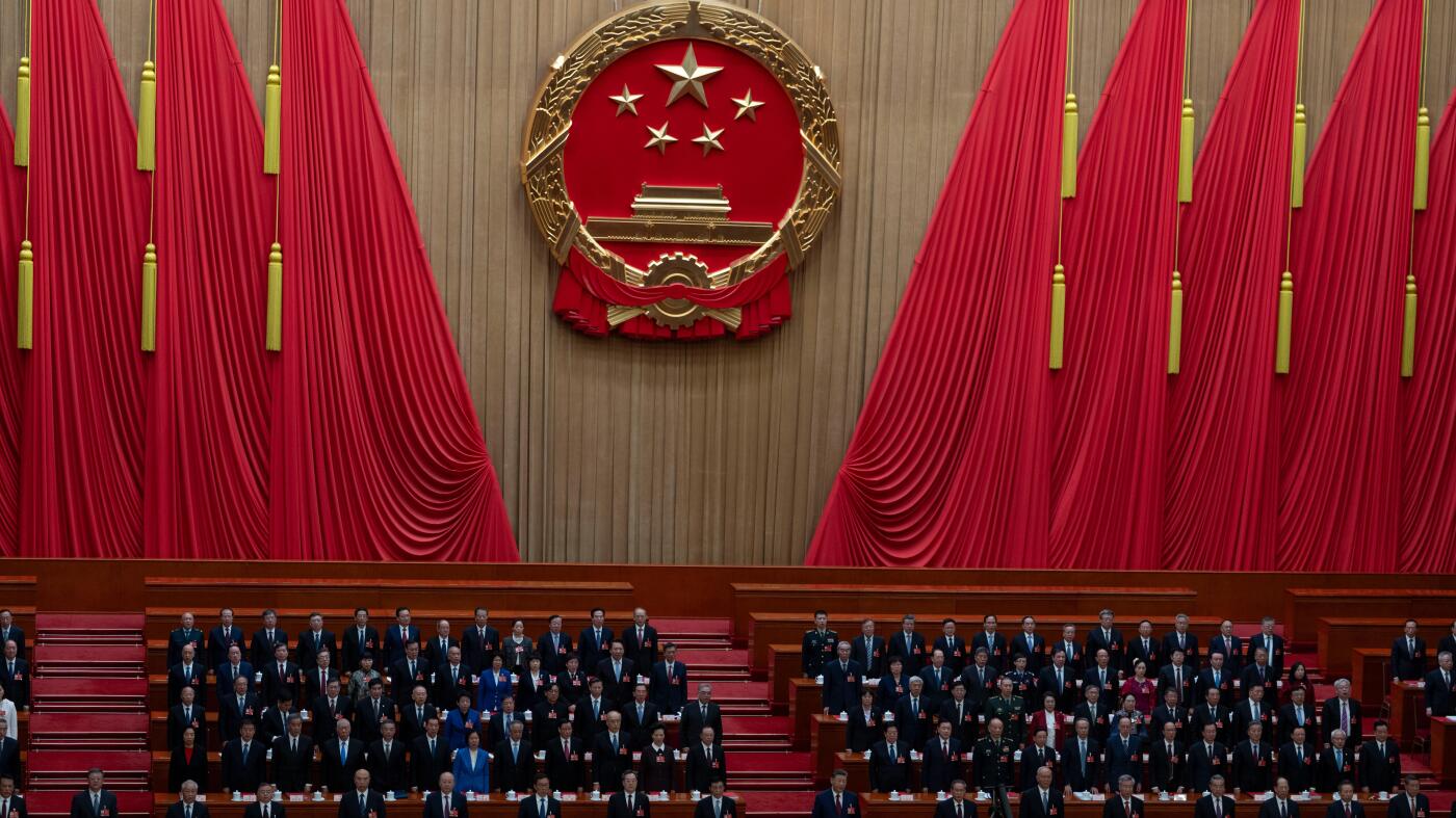 中国反击美国对不公平贸易行为的调查：NPR