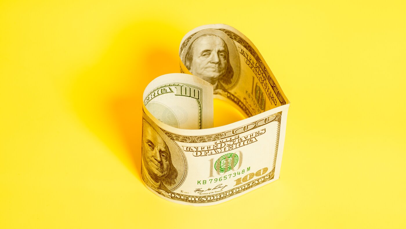 如何与你的伴侣就金钱进行残酷诚实的对话：NPR