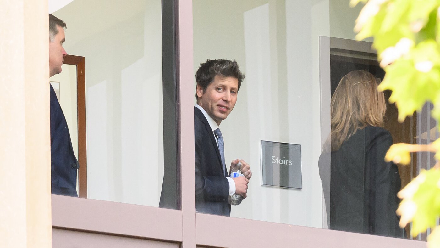 OpenAI 的萨姆·奥尔特曼 (Sam Altman) 出庭反驳埃隆·马斯克 (Elon Musk) “窃取慈善机构”的指控