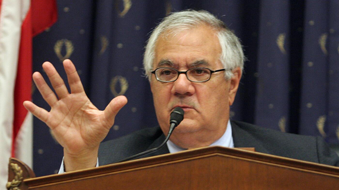 前国会议员、同性恋权利先驱巴尼·弗兰克 (Barney Frank) 去世，享年 86 岁