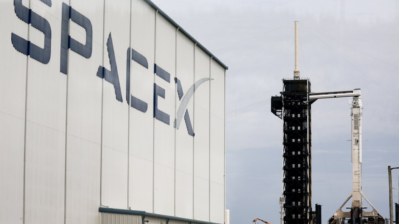 埃隆·马斯克 (Elon Musk) 的 SpaceX IPO 计划揭示了火箭和人工智能方面的巨额支出